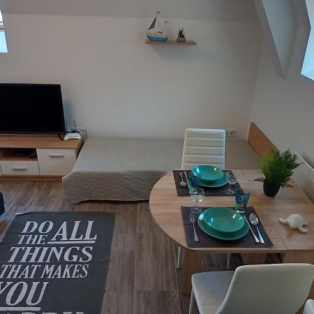 Szellorozsa Apartman Фоньод Екстер'єр фото