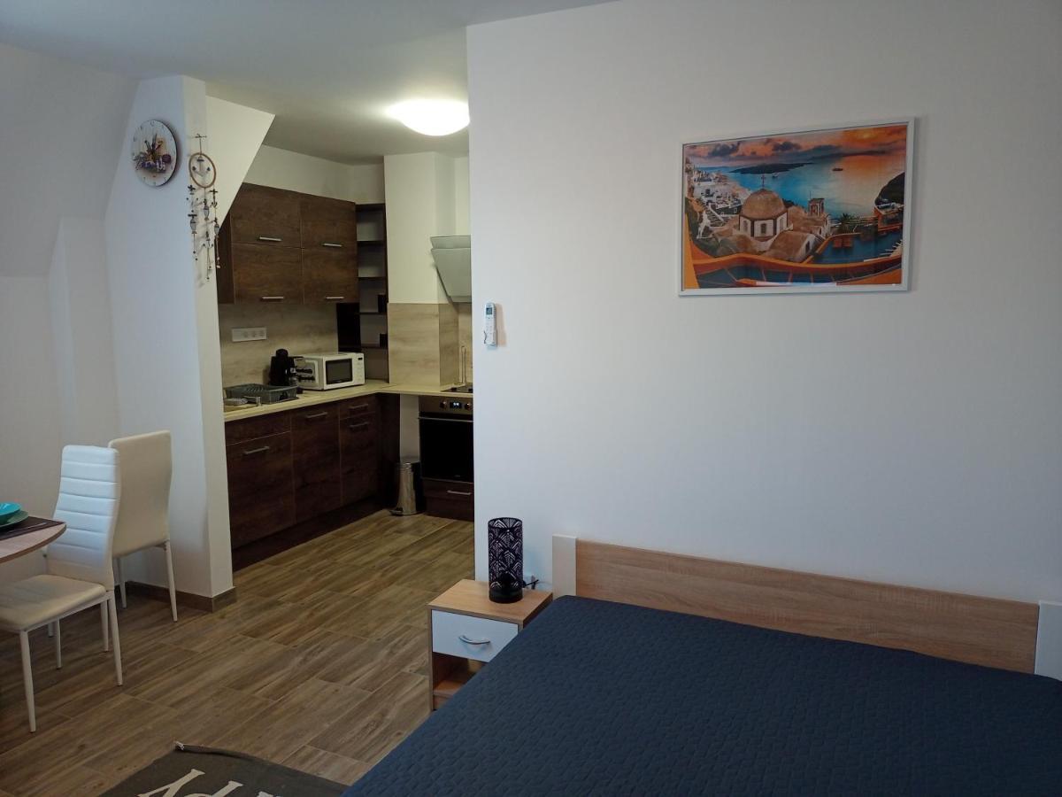 Szellorozsa Apartman Фоньод Екстер'єр фото
