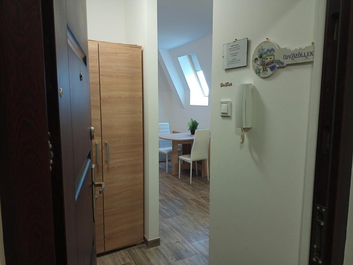 Szellorozsa Apartman Фоньод Екстер'єр фото