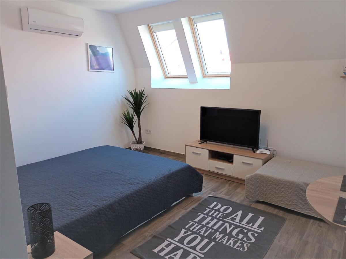 Szellorozsa Apartman Фоньод Екстер'єр фото