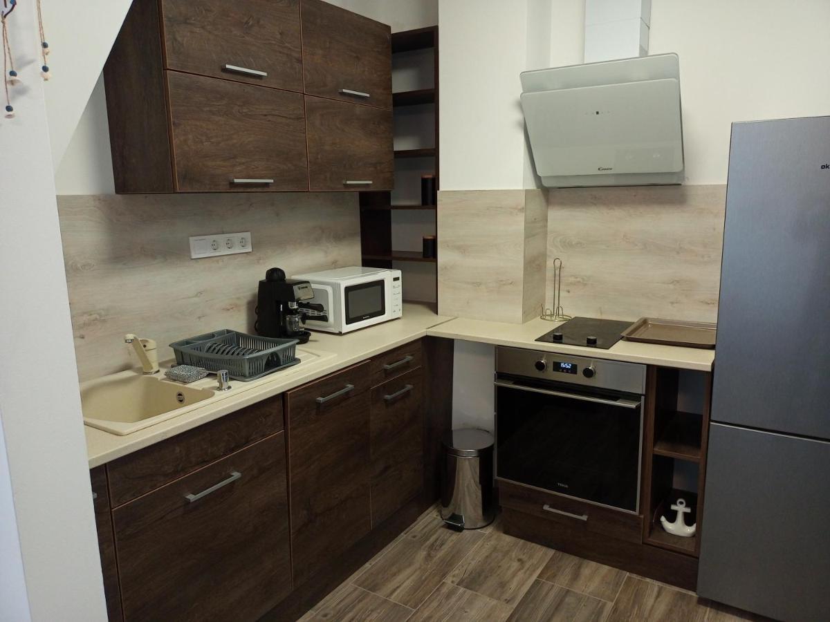 Szellorozsa Apartman Фоньод Екстер'єр фото