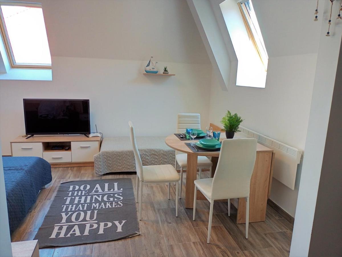 Szellorozsa Apartman Фоньод Екстер'єр фото
