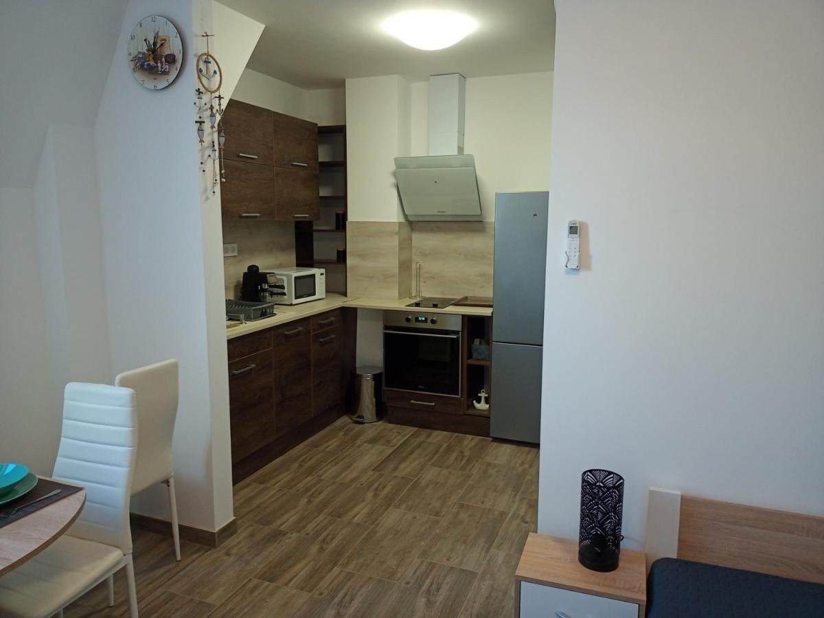 Szellorozsa Apartman Фоньод Екстер'єр фото